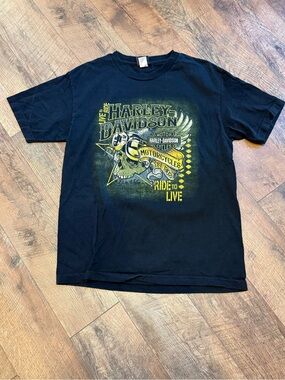 Harley-Davidson Black Tee with Yellow Graphic
